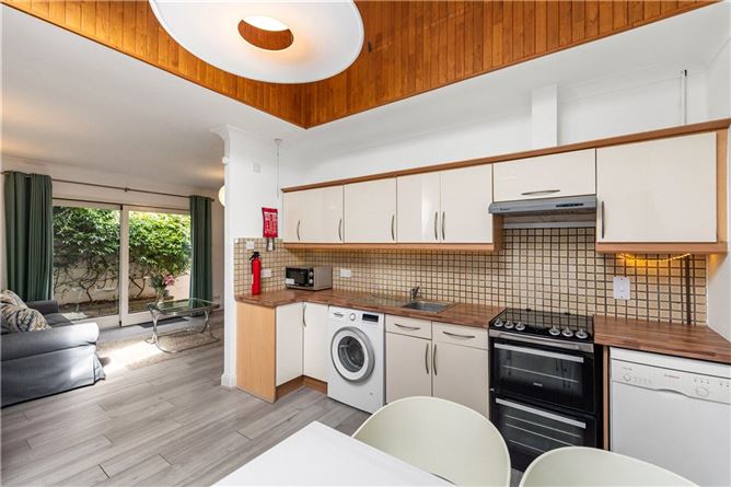 26 Leeson Village, Donnybrook, Dublin 4