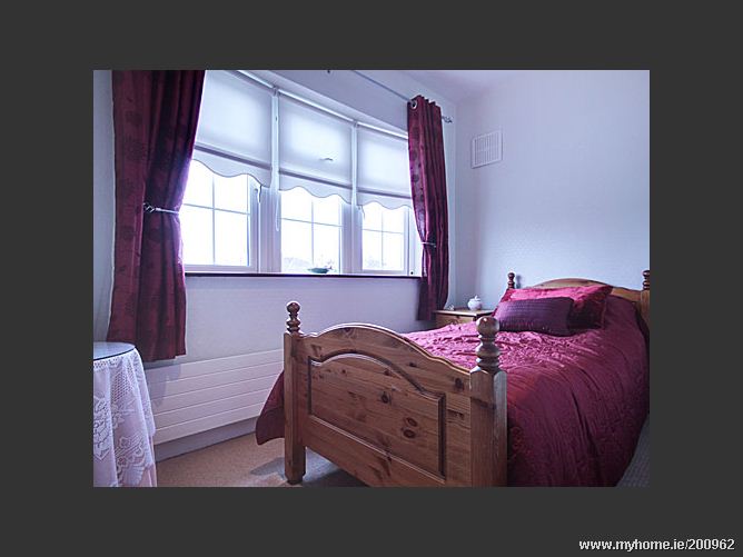 79 Beechwood Lawns, Rathcoole, Co. Dublin
