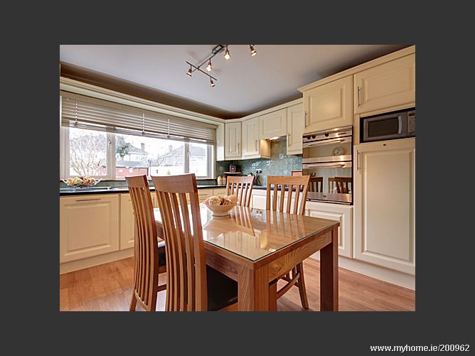 79 Beechwood Lawns, Rathcoole, Co. Dublin