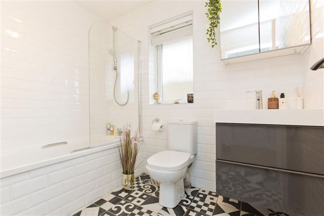 61 Willowfield, Off Park Avenue, Sandymount, Dublin 4