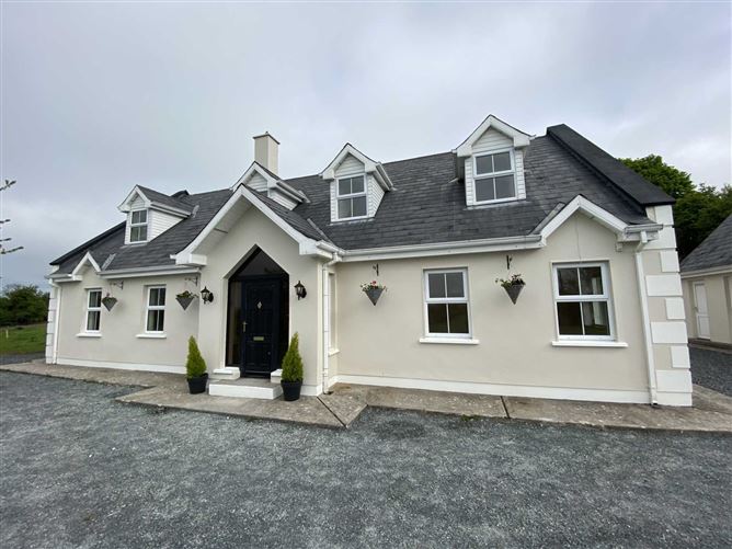 Main image for Sentry House, Knockroe, Lough Gur, Kilmallock, Co. Limerick