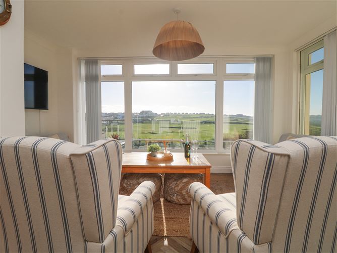 5 Fistral Waves,Newquay, Cornwall, United Kingdom