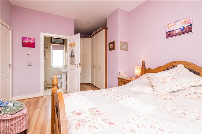 11 Golden Ridge Green, Rush, Co. Dublin