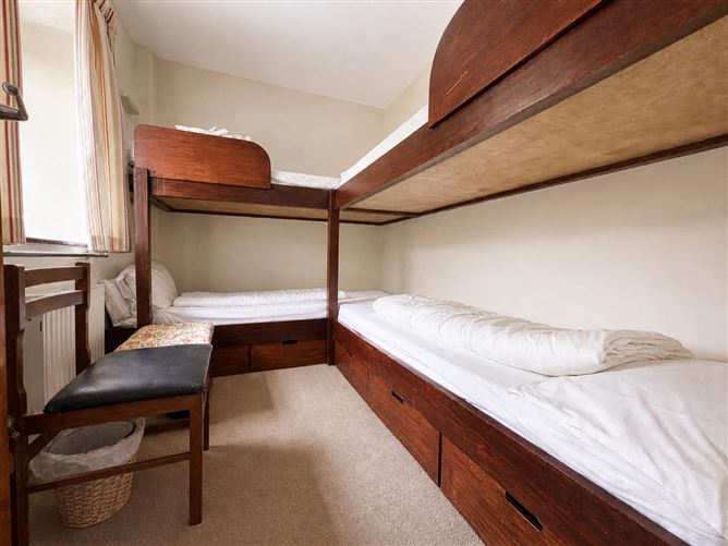 Photo 9 of 25 — 3 Seaview Court, Sea Road , Courtmacsherry, West Cork