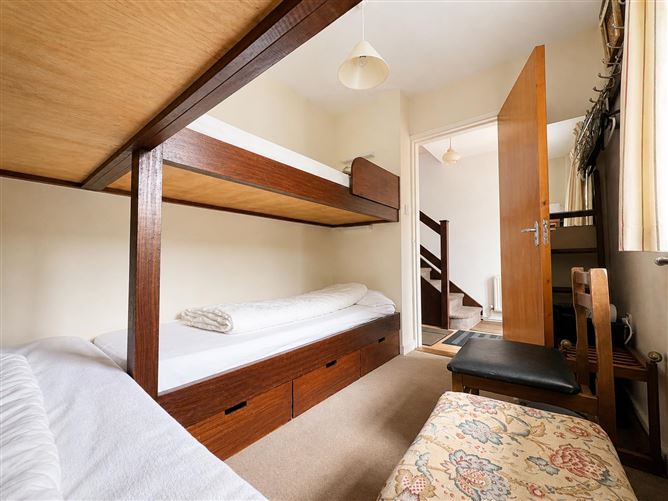 Photo 10 of 25 — 3 Seaview Court, Sea Road , Courtmacsherry, West Cork