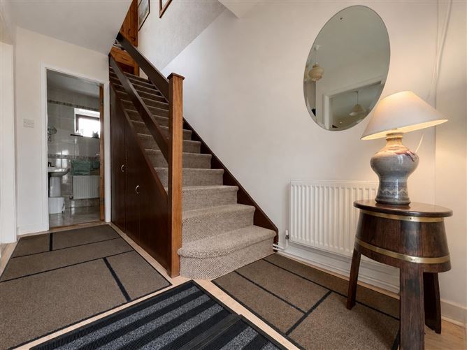 Photo 7 of 25 — 3 Seaview Court, Sea Road , Courtmacsherry, West Cork