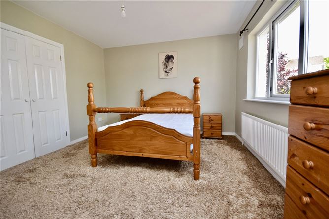 28 Hazelbrook Crescent, Letterkenny, Co. Donegal