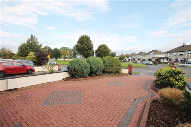 64 Greenpark Road, Lucan, Co. Dublin