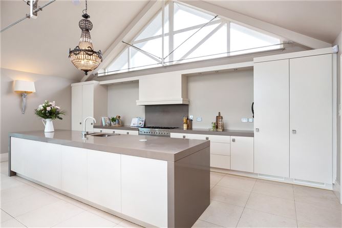 Ingleside, Brennanstown Rd, Foxrock, Dublin 18