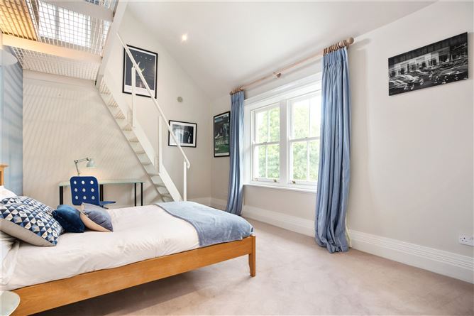 Ingleside, Brennanstown Rd, Foxrock, Dublin 18