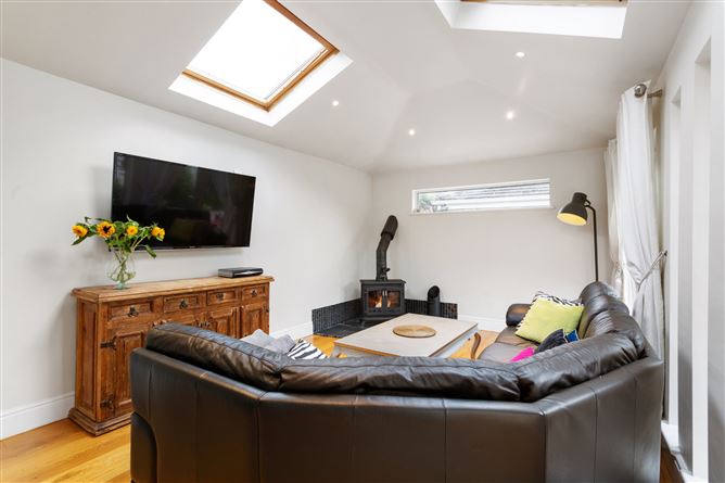 10 Larchfield, Dunboyne, Co. Meath, 