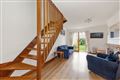 15 Lambourne Village