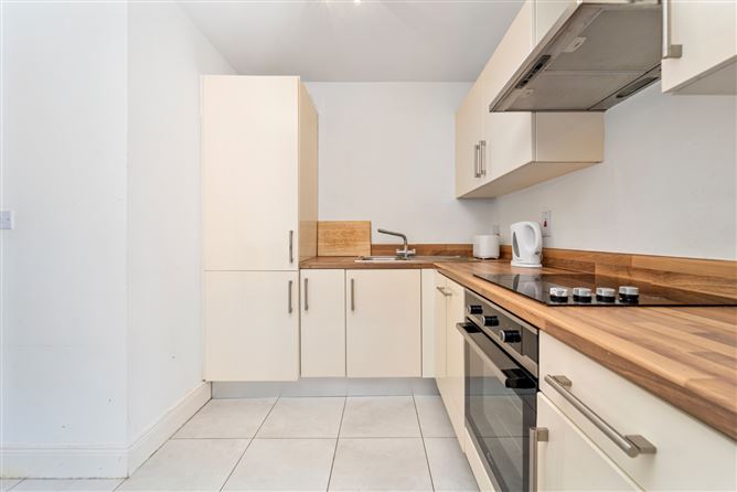 36, Parkview Green, Finglas