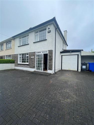 Saint Christopher, 52 Riverview Estate, Glasheen, Cork