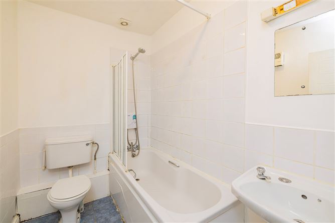 Apt 20, 52 Mountjoy Square, Mountjoy Square, Dublin 1