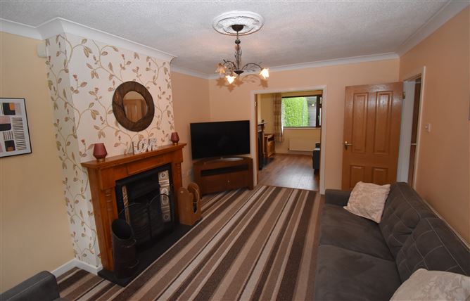  1 Manor Villas, Thornbury View, Rochestown, Cork
