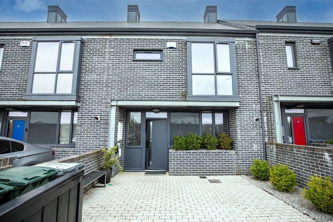 63 Baile na Laochra , Poppintree, Dublin 11
