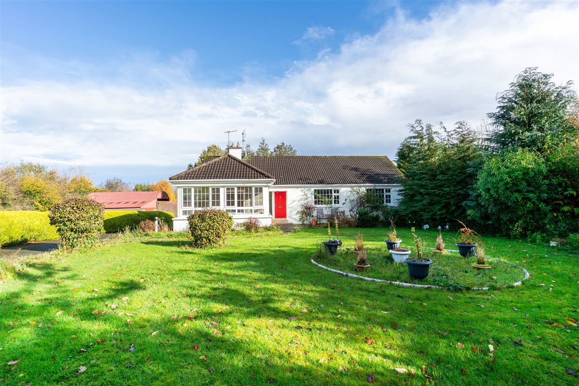 Residence on c. 1.5 Acre / 0.60 HA., Eadestown, Naas, Kildare