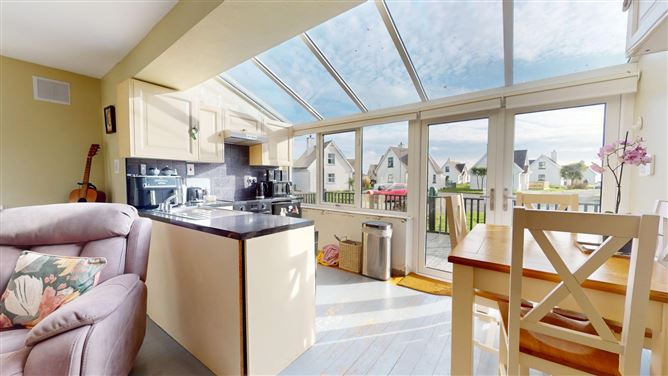 5 Sandeel Cottages, Hookless Village, Fethard On Sea, Wexford