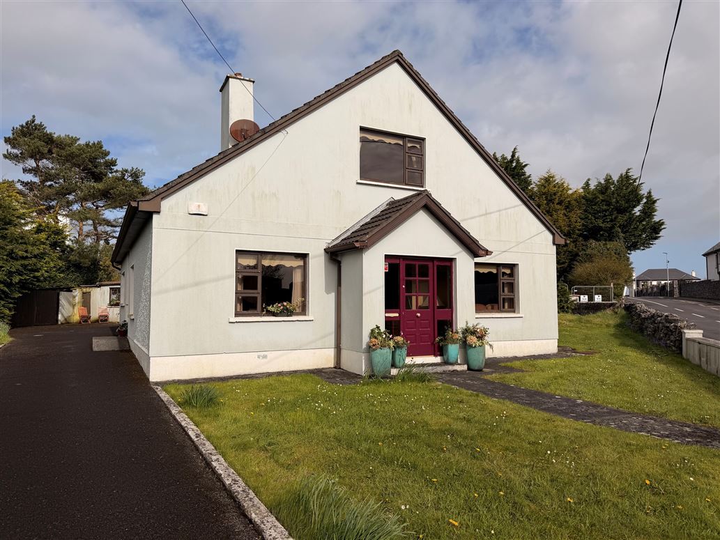 Cottage Hill, Athenry Road, Loughrea, Co. Galway