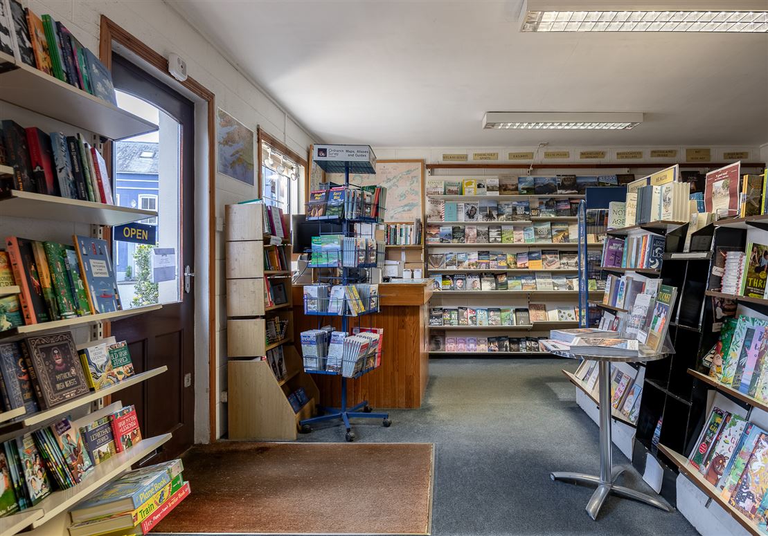 Kenmare Book Shop, Shelbourne Street, Kenmare, Co. Kerry, V93 FN82