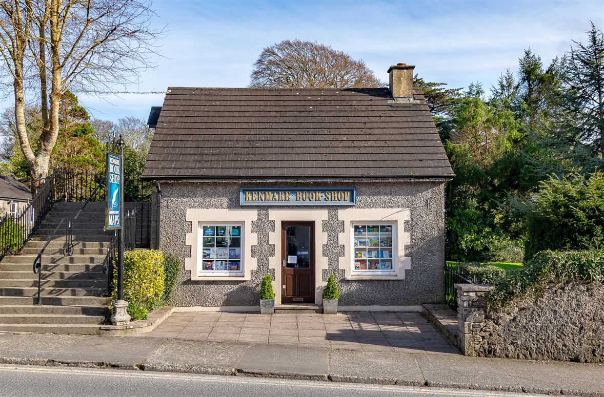 Kenmare Book Shop, Shelbourne Street, Kenmare, Co. Kerry, V93 FN82