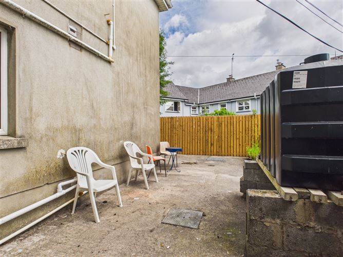 Photo 14 of 31 — 4 Daly's Villas, Carmody Street, Ennis, Clare