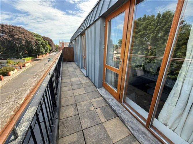 Photo 10 of 10 — Apt 18 Hollybrook Manor, Hollybrook Park, Clontarf, Dublin 3