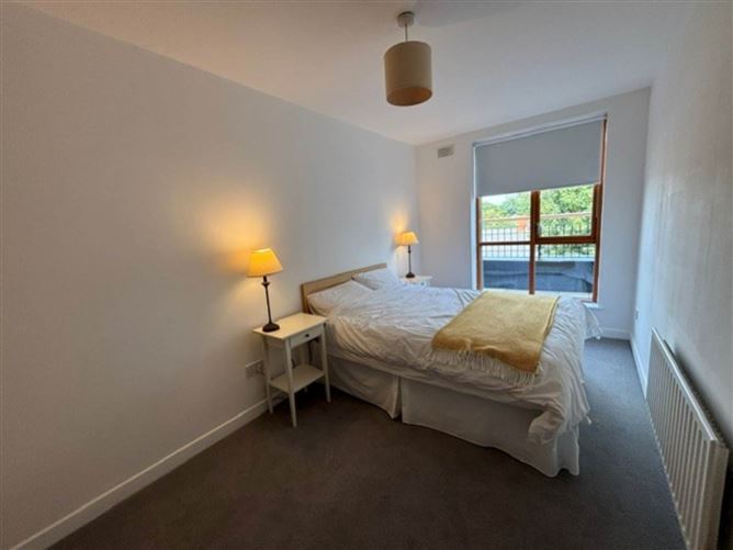 Photo 8 of 10 — Apt 18 Hollybrook Manor, Hollybrook Park, Clontarf, Dublin 3