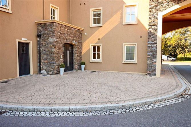 Main image for 16 Springwell Gardens,Ballyard,Tralee,Co. Kerry,V92 H520