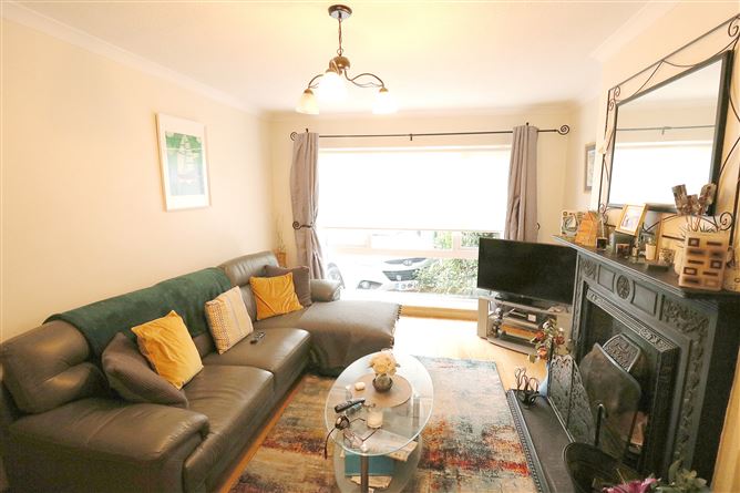 8 Sarto Lawn, Sutton, Dublin 13