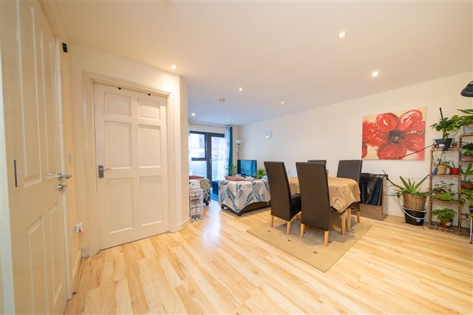 66/66A Hyde Square Apartment and Live/Work Unit, Kilmainham, Dublin 8