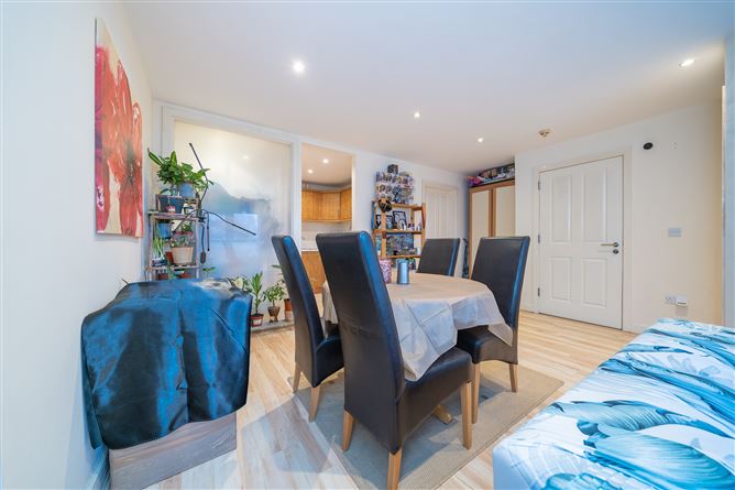 66/66A Hyde Square Apartment and Live/Work Unit, Kilmainham, Dublin 8