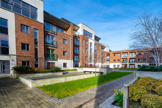 66/66A Hyde Square Apartment and Live/Work Unit, Kilmainham, Dublin 8