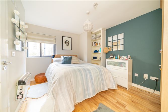66/66A Hyde Square Apartment and Live/Work Unit, Kilmainham, Dublin 8