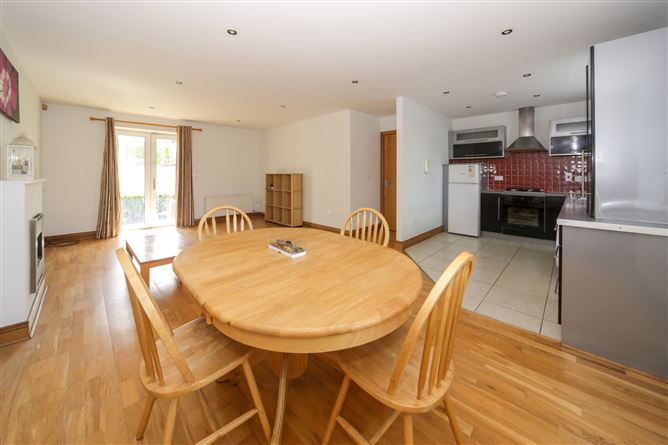87 De Vesci Court, Fairgreen, Portlaoise, Co. Laois