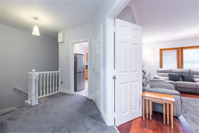 104 The Rectory, Stepaside, Dublin 18