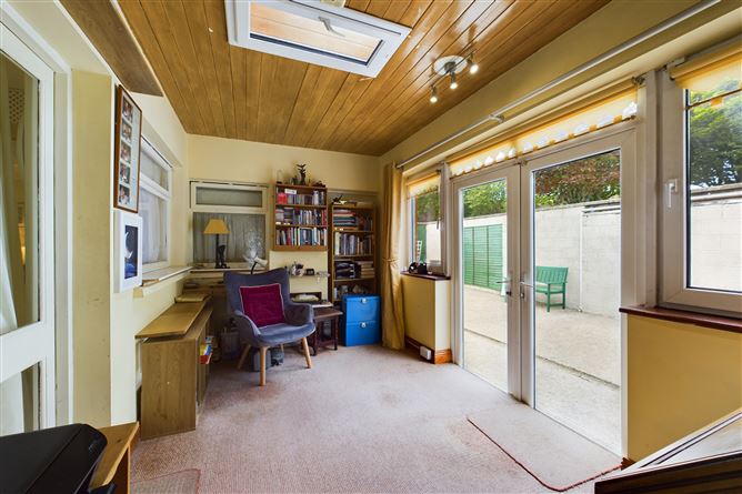2 Kenure Avenue, Powerscourt, Waterford City, Waterford