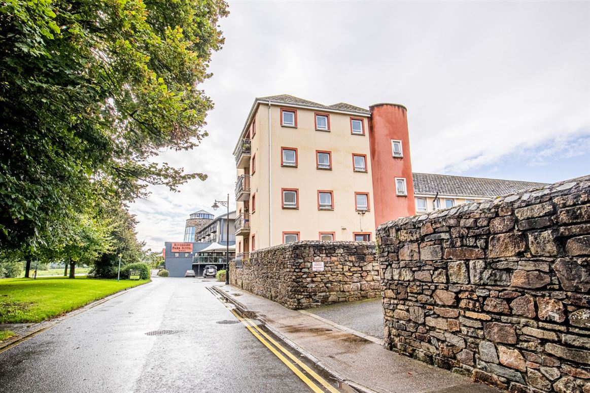 Penthouse Apartment, 4 Riverview Court, Enniscorthy, Co. Wexford