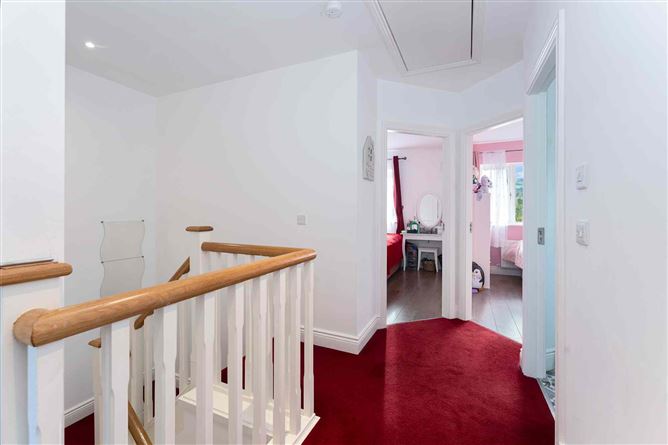 1 Dodderbrook View, Ballycullen, Dublin 24