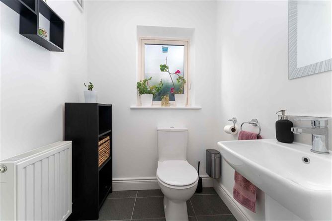 1 Dodderbrook View, Ballycullen, Dublin 24