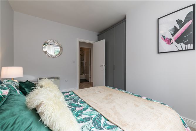 25 Grange House, Taylor's Hill, Rathfarnham, Dublin 16