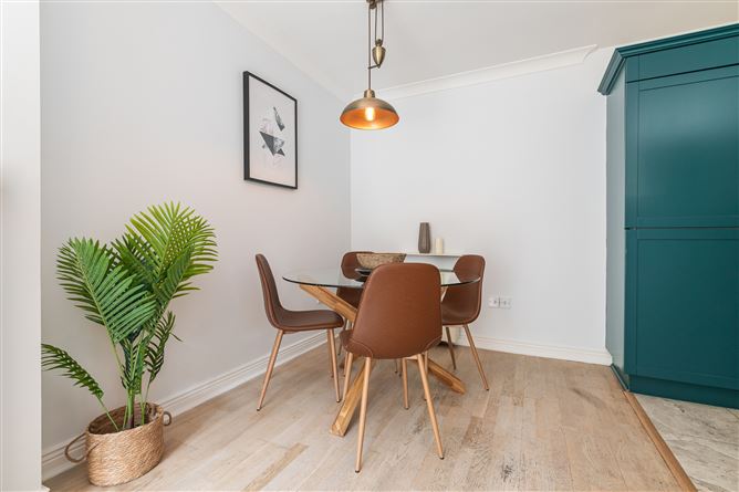 25 Grange House, Taylor's Hill, Rathfarnham, Dublin 16