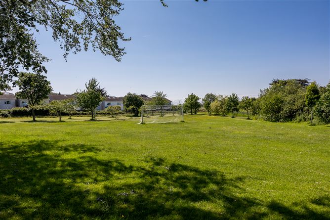 89 St Annes Square, Portmarnock, County Dublin