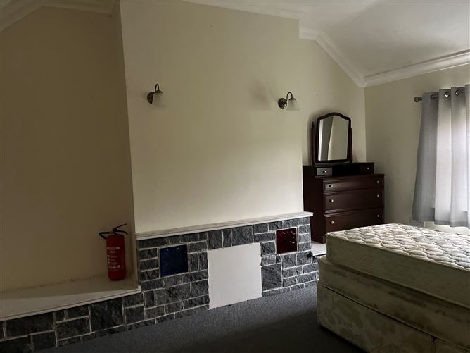The Dispensary, Curraduff, Camp, Tralee, Kerry