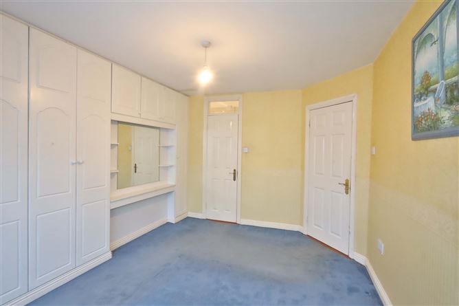 19 The Elms, Beaufort Place, Navan, Meath