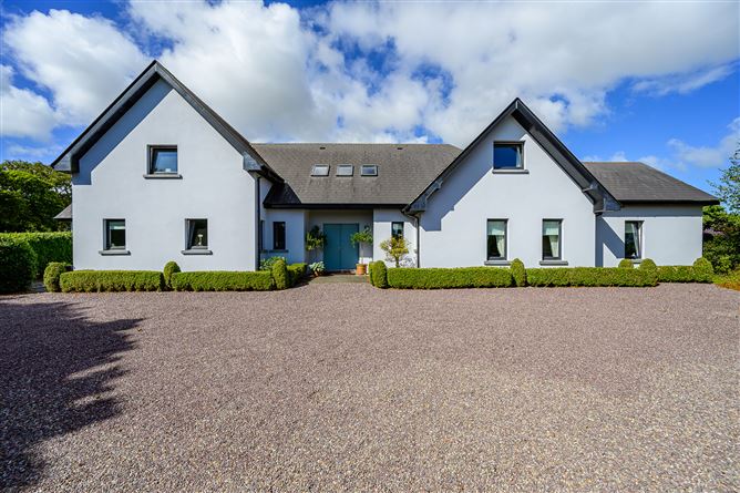 Photo 8 of 161 — Stonehill Stud Farm, Ballinvarosig, Carrigaline, Cork