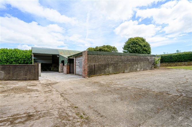 Photo 109 of 161 — Stonehill Stud Farm, Ballinvarosig, Carrigaline, Cork