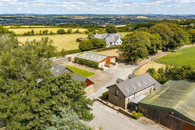Photo 133 of 161 — Stonehill Stud Farm, Ballinvarosig, Carrigaline, Cork