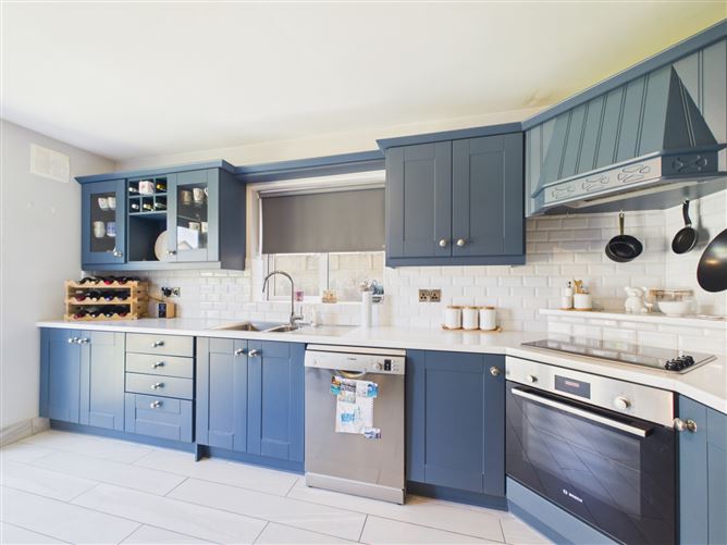 Photo 4 of 34 — 53 Inis Clair, Kildysart Road, Clarecastle, Co. Clare